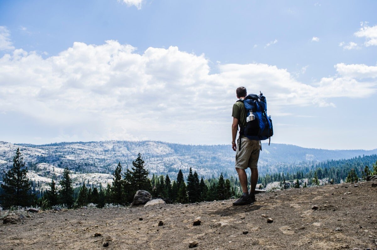 Let’s move onto the best survivalist backpack reviews. Keep reading to learn all about 8 of the best military survival backpacks.