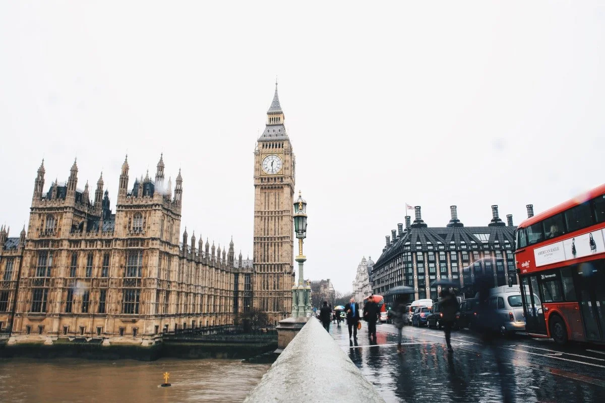 40 Super Fun Facts about the UK [Interesting British Facts!] — What's