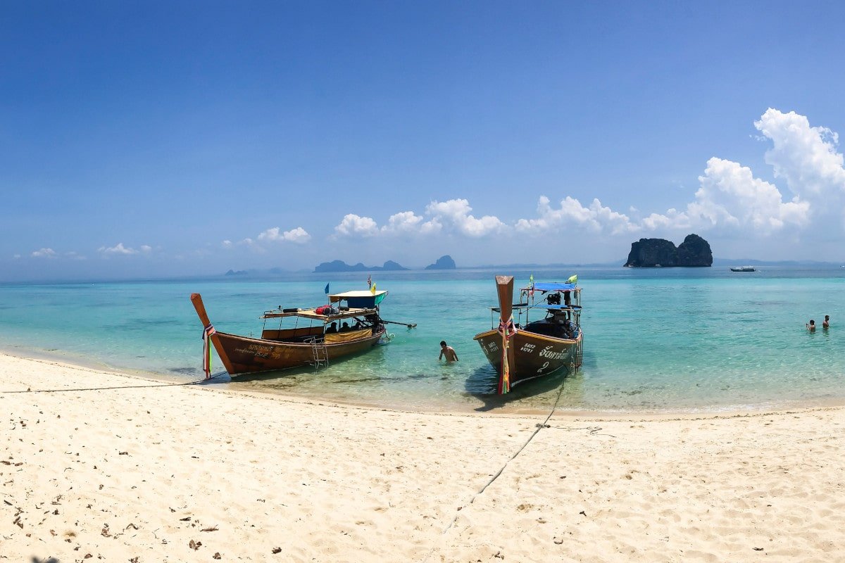 20 Amazing Travel Destinations with Crystal Clear Water — What's Danny  Doing?
