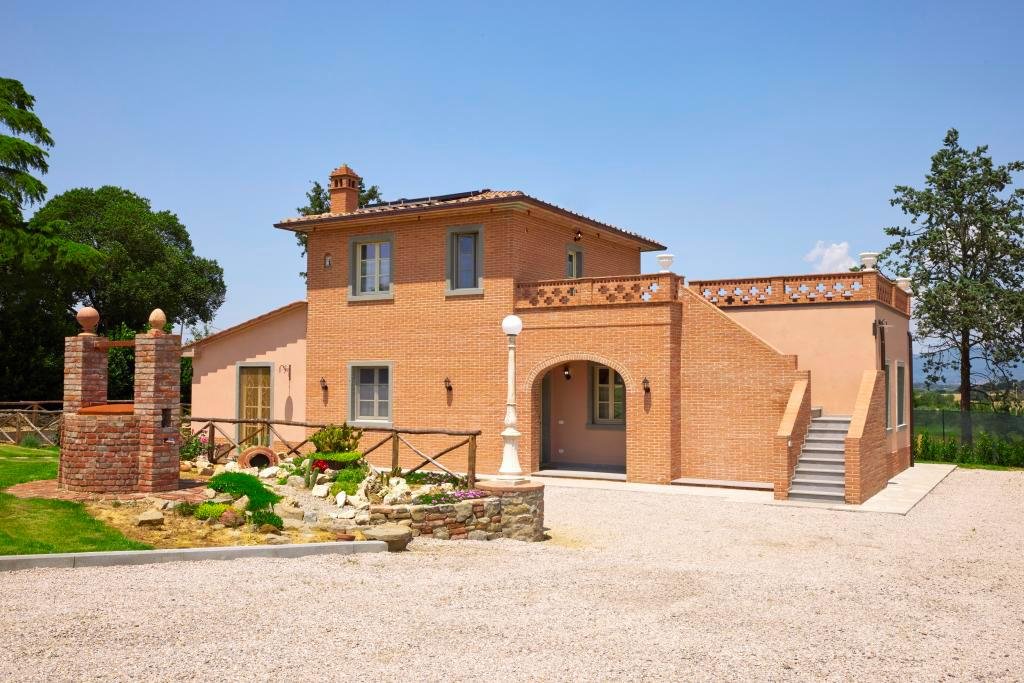 Rustic Italy_Exterior.jpeg