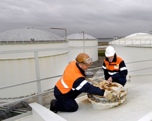Shell-Storage-Terminal.jpg