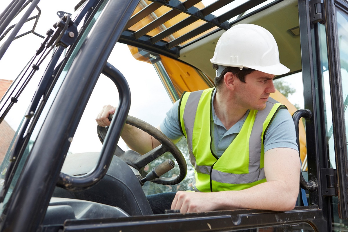 digger-backing-iStock-488390514-resized.jpg