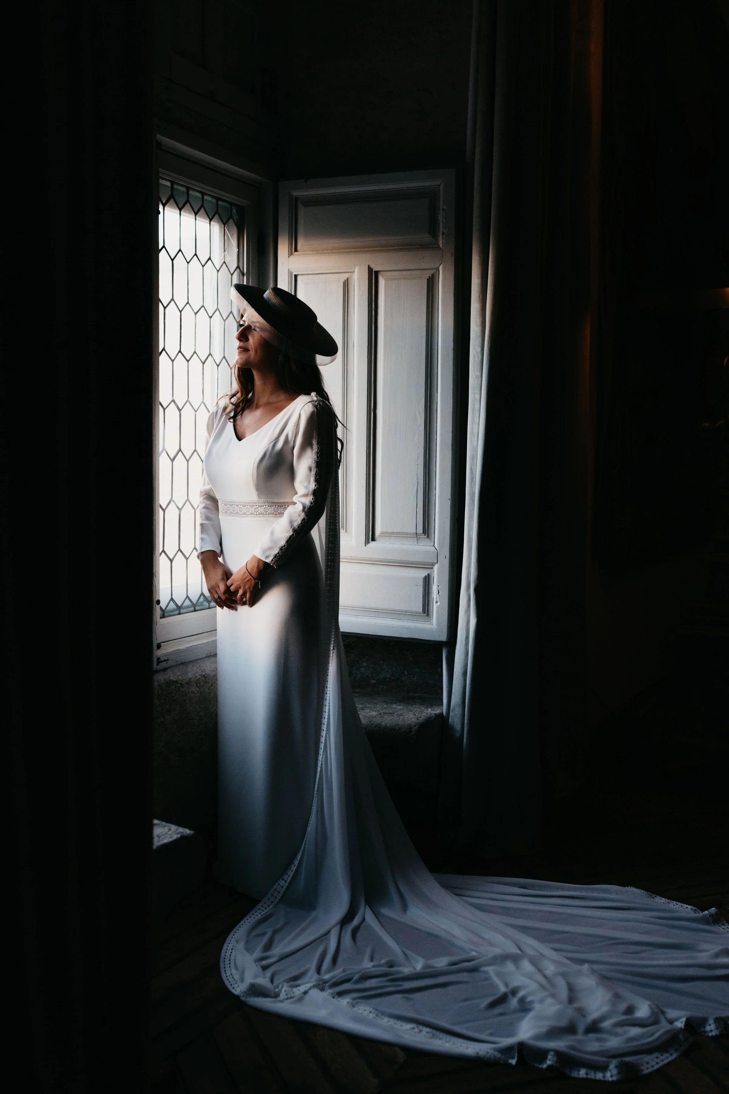 Palacio de Montarco, Spain , Romantic Portuguese Wedding 
