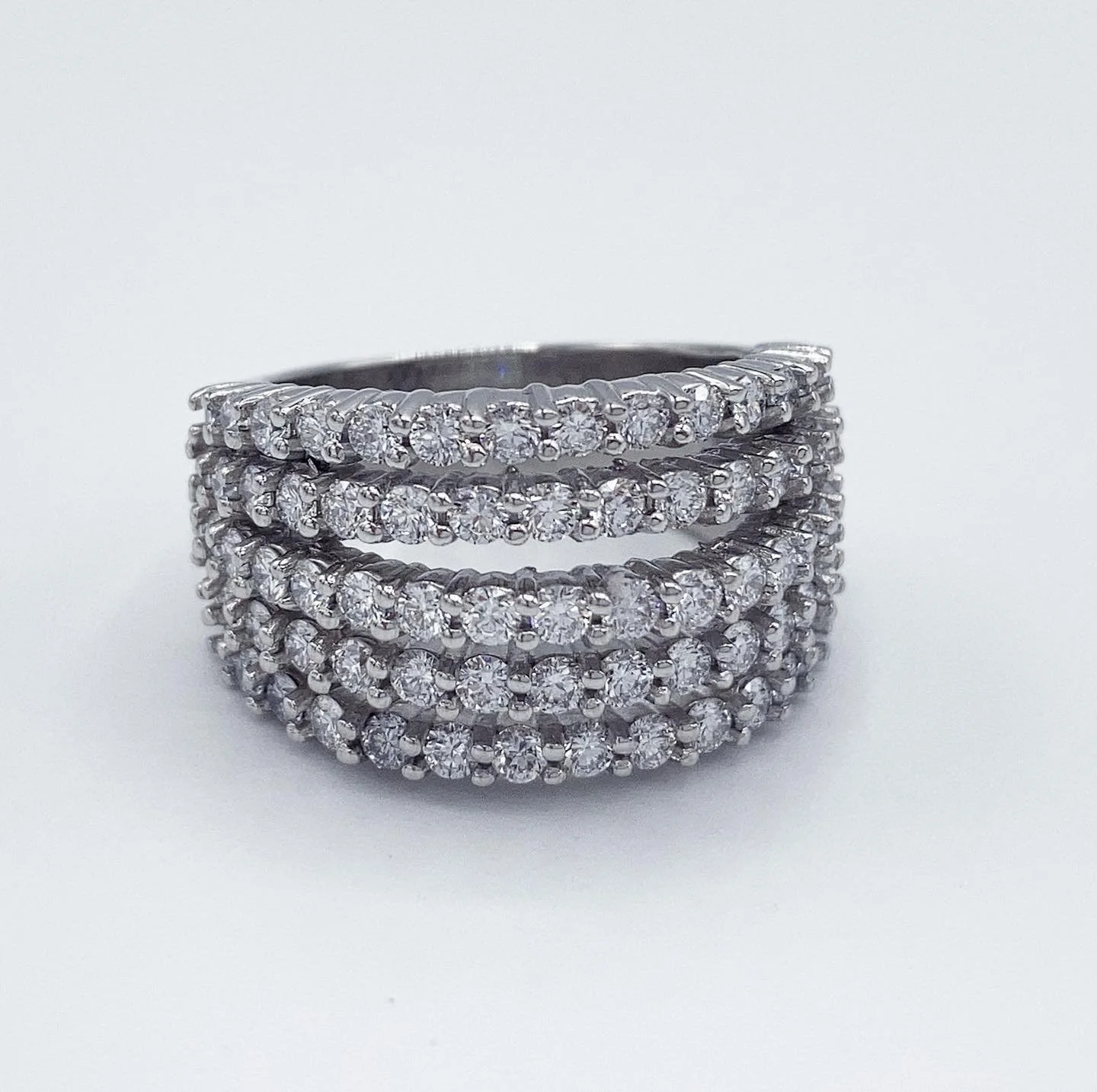 Rows and rows of 💎 💎💎
.
.
.
.
.
.

#jewelry #style #diamonds #weddingbands #anniversarybands #anniversarygifts #gold #platinum #giftideas #bridal #beautiful #fashion  #handmadejewelry #fashionjewelry #instajewelry #finejewelry #jewelrymaking #gems