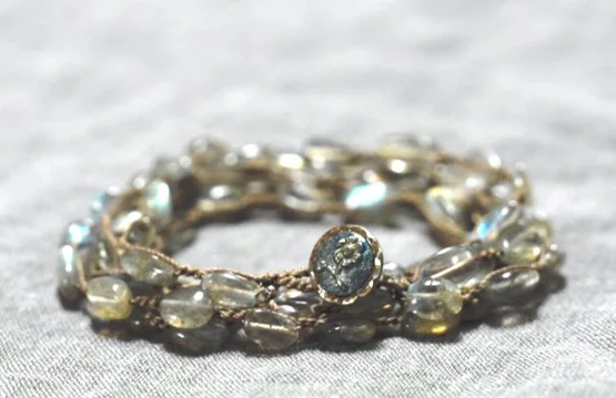 labradorite.jpg