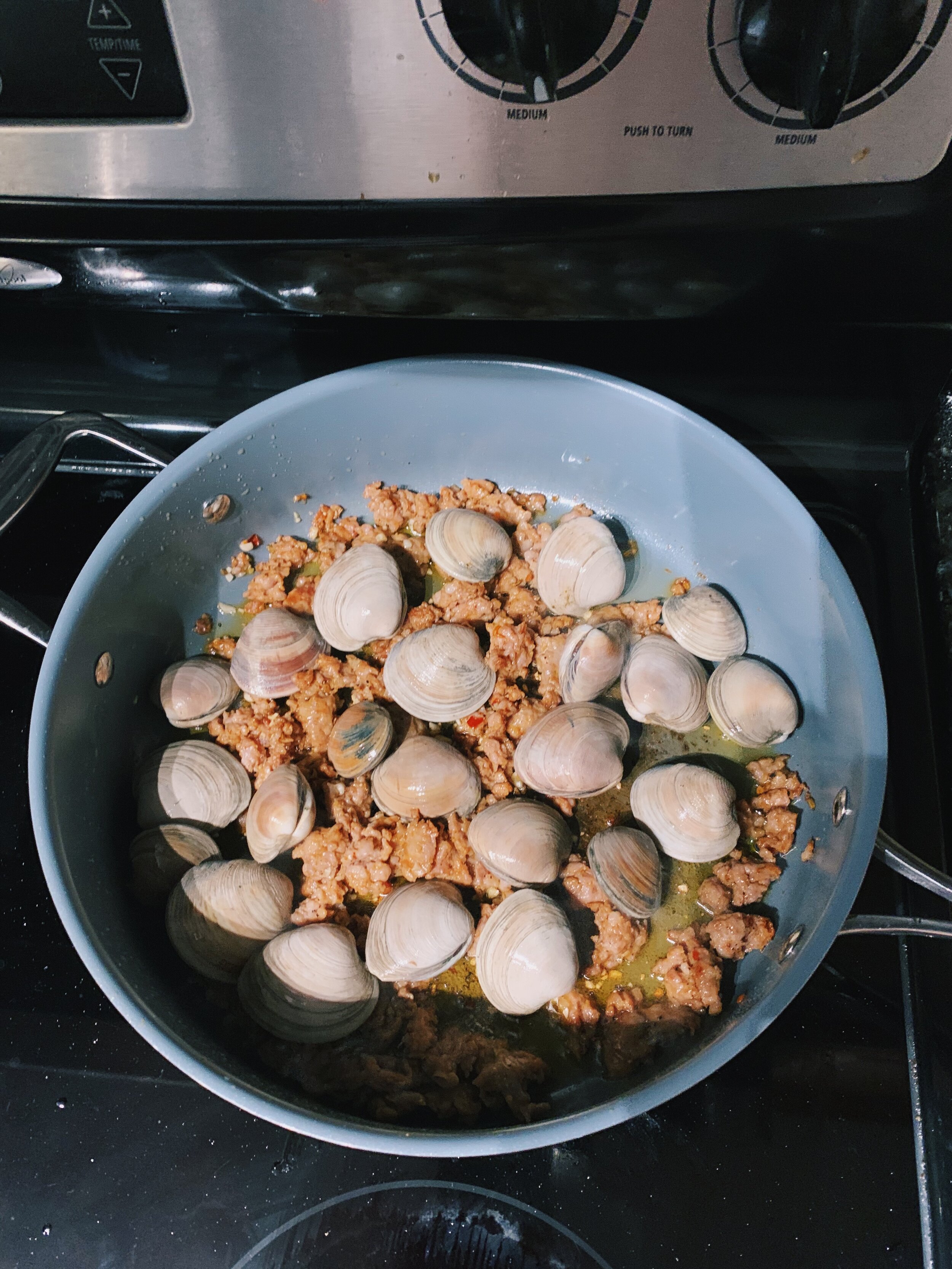 clam-pasta-chorizo-walnuts-alison-roman-clams-1.jpg