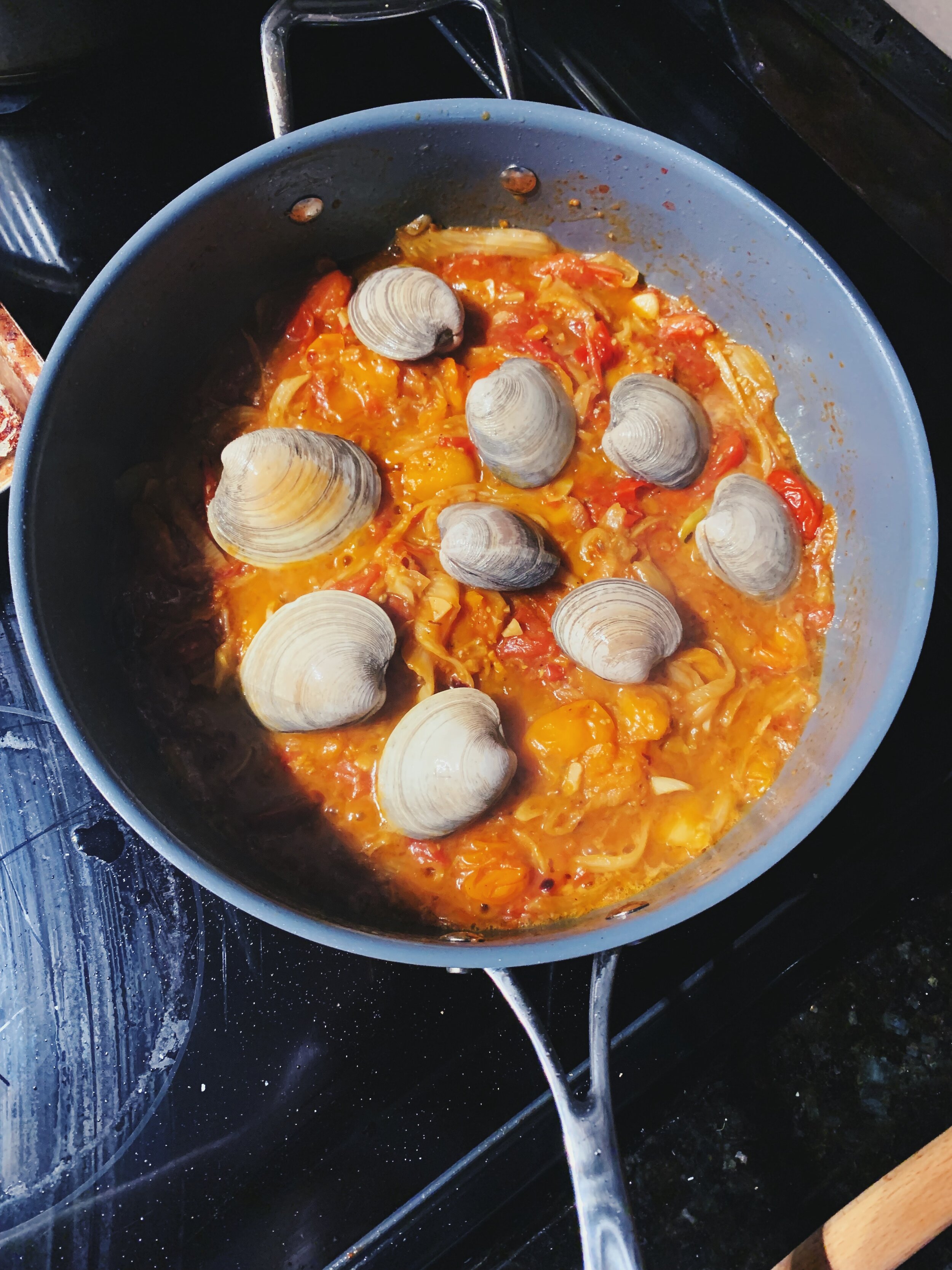sungold-pasta-lemony-shellfish-garlic-pistachio-alison-roman-sauce-2.JPG