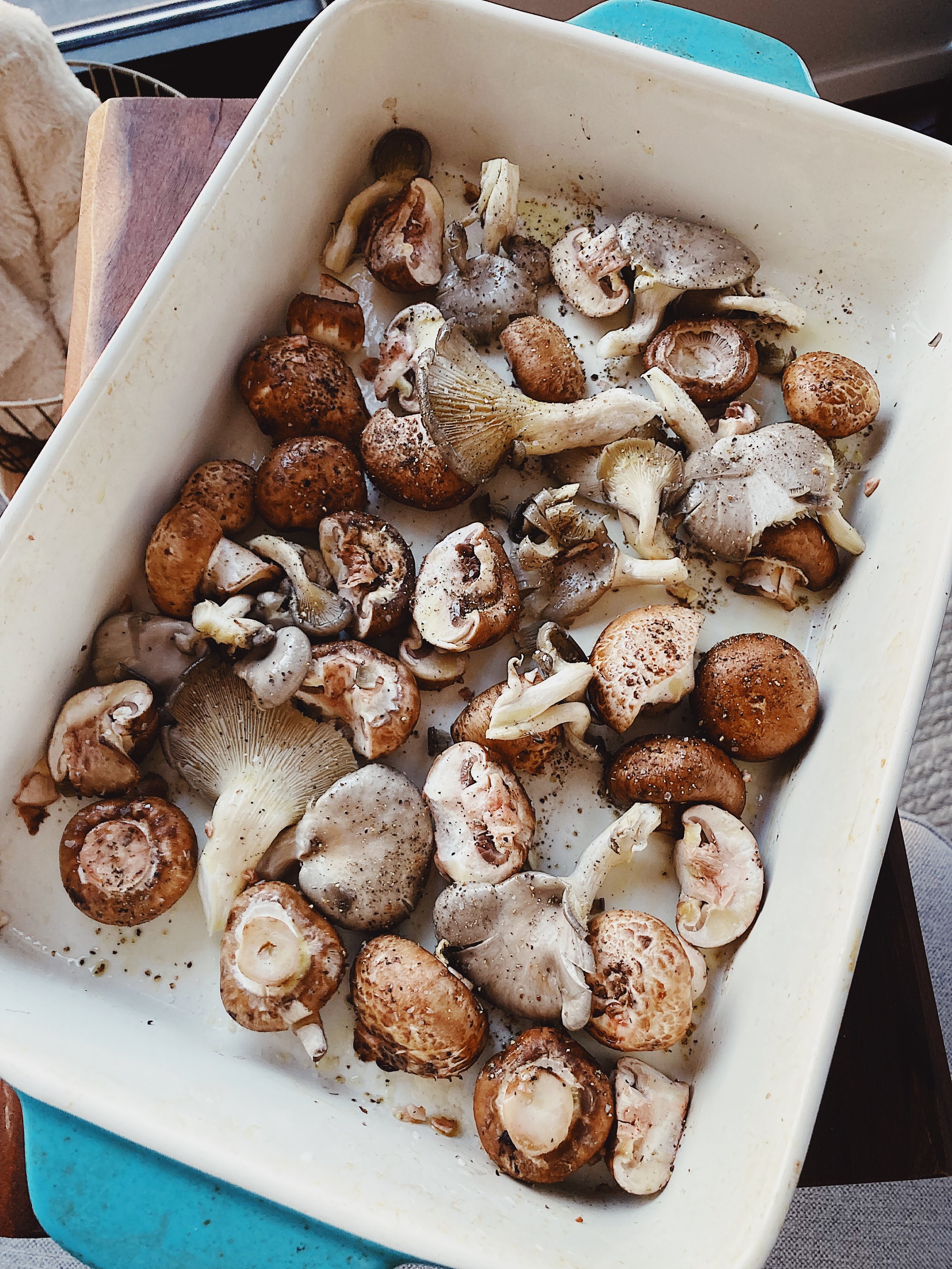tangy-roasted-mushrooms-alison-roman-1.jpg