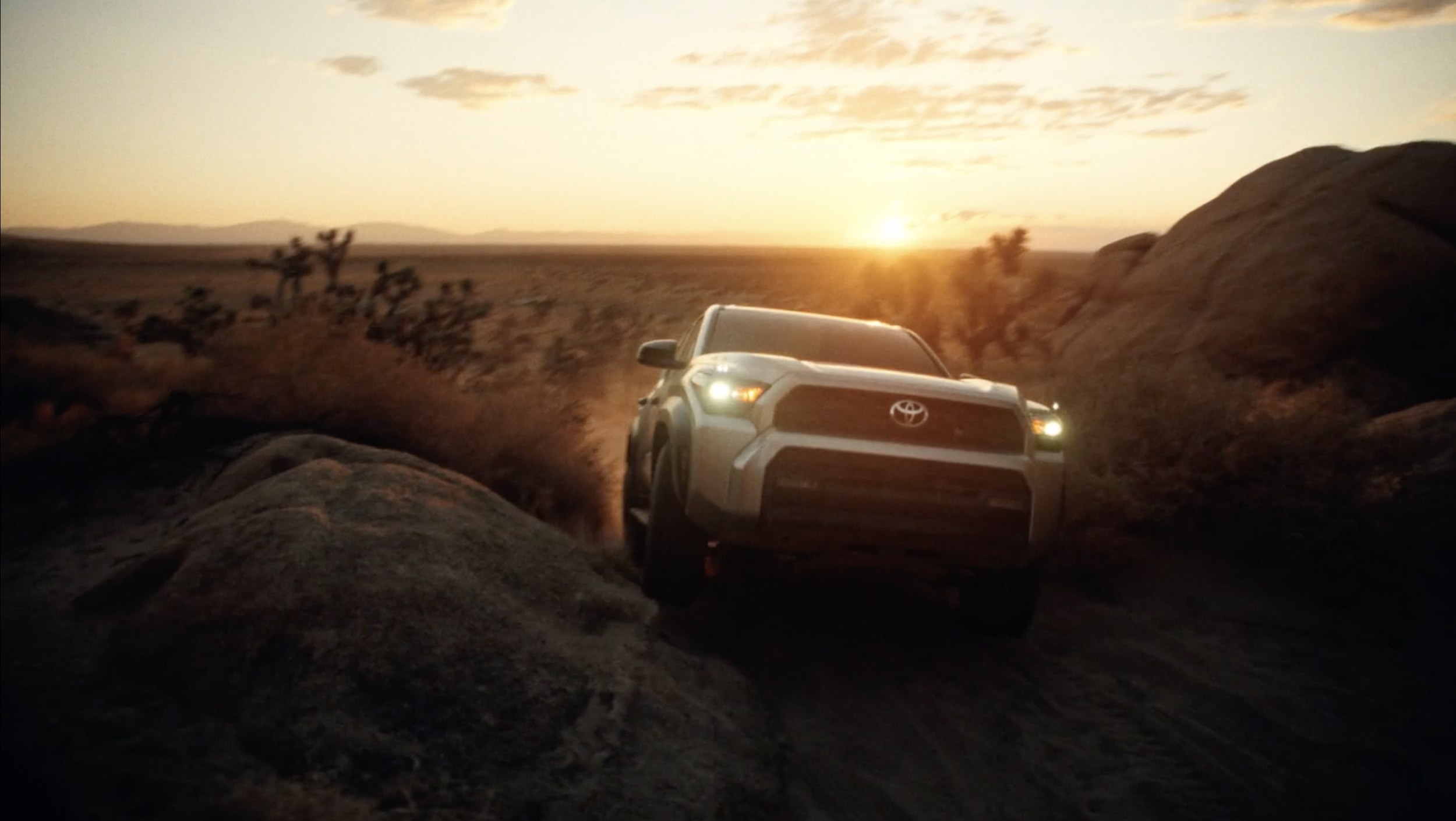 toyota-trucks-mama-hungara-annie-varberg-producer-4.png