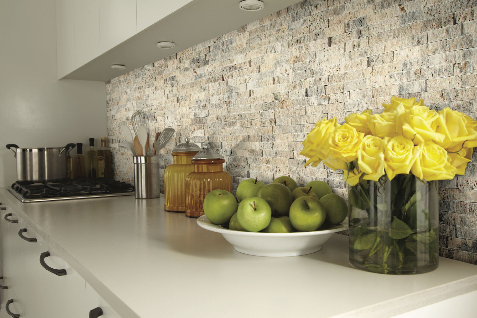 RS-SplitFace_150_Latte_Kitchen.jpg