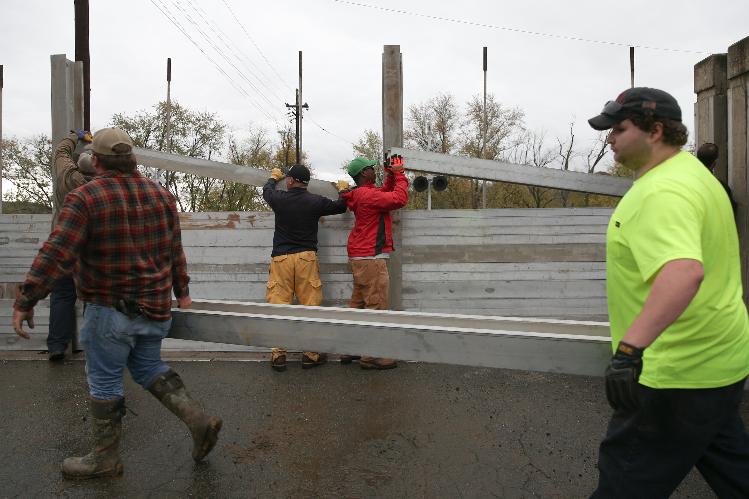 111220-cdp-news-flooding-eee 6.jpg