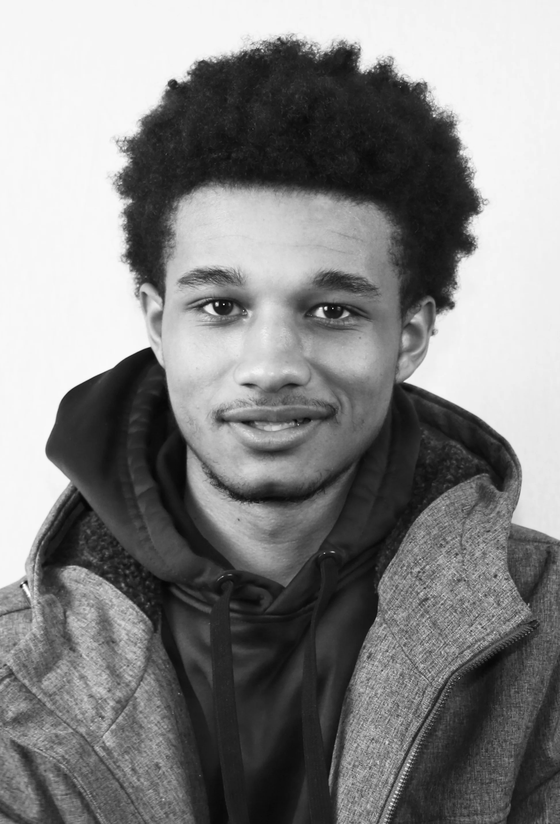 Kamari CROP.JPG