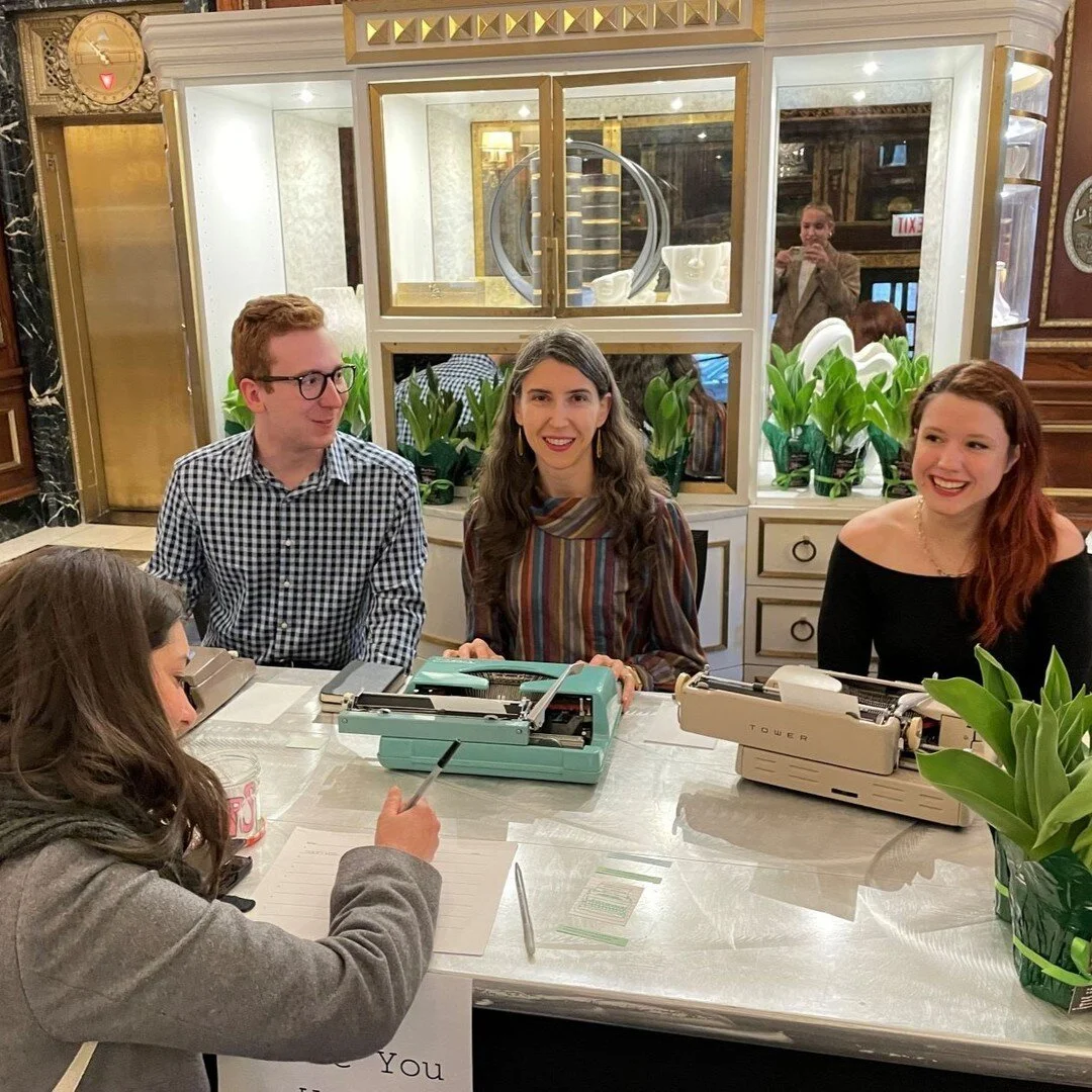 Tomorrow only! 📝 From 12-2 pm on November 19, join @PoemsWhileYouWait and Chicago Children's Museum for a custom, original poem created on-the-spot inspired by your ideas.

🍁 THANKSGIVING PLAY DAYS are in full swing. From November 17-22, the museum