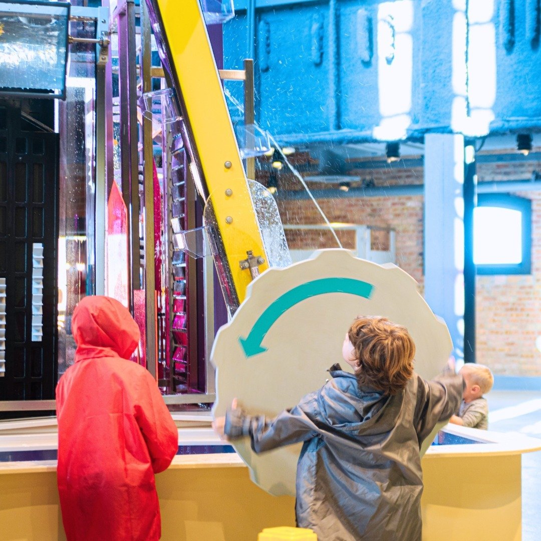 Starting MAY 24 through September 2, Chicago Children's Museum will be open DAILY from 10 am to 5 pm! Soak in summer fun 🌞 and make a splash 🌊 with three floors of play-filled fun, including:
🎪 Our current exhibit: Circusville
⚽ Soccer training wi