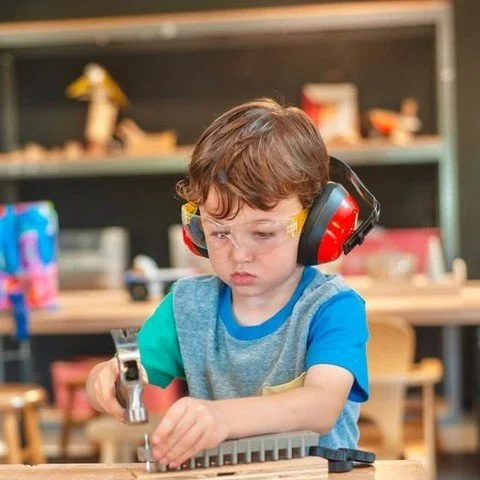 Did you know we have all sorts of resources to ensure our exhibitions are accessible and inclusive for all visitors? This includes sound-reducing headphones, communication boards, fidgets, wheelchairs, and more. 

Children and families with disabilit