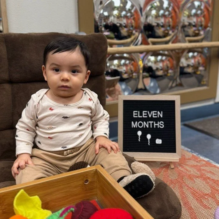Happy 11 months to this visitor! 🥳 To celebrate reaching this milestone, their family came to the museum to play in Pritzker Playspace and take their 11-month photos📸. Thanks for letting us be a part of the special day.