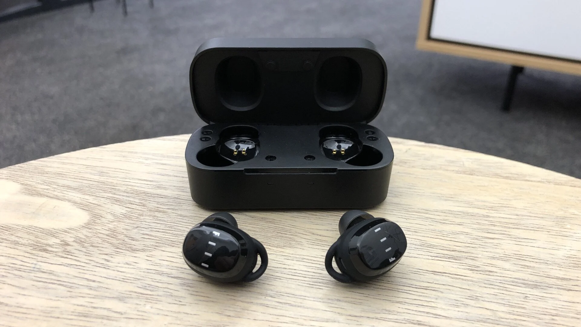 T1x Fiil T1xs Price Fiil T1x Fiil T1xs Pro Wireless Earbuds Fiil