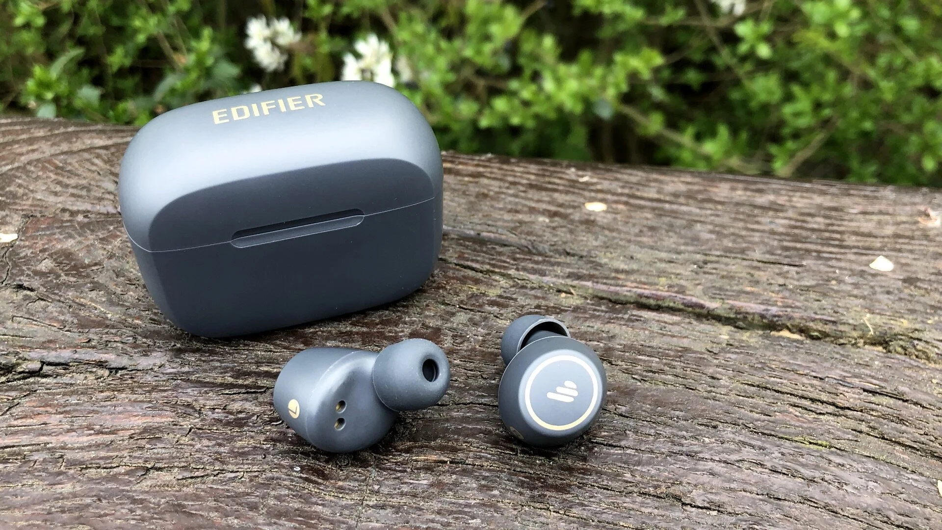 Edifier True Wireless Earbuds Review Wireless Earbuds Edifier Tws1 - Main Image