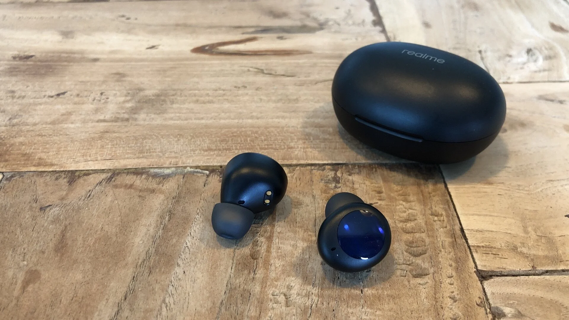 True Wireless Realme Earbuds Wireless Review Bluetooth Earbuds