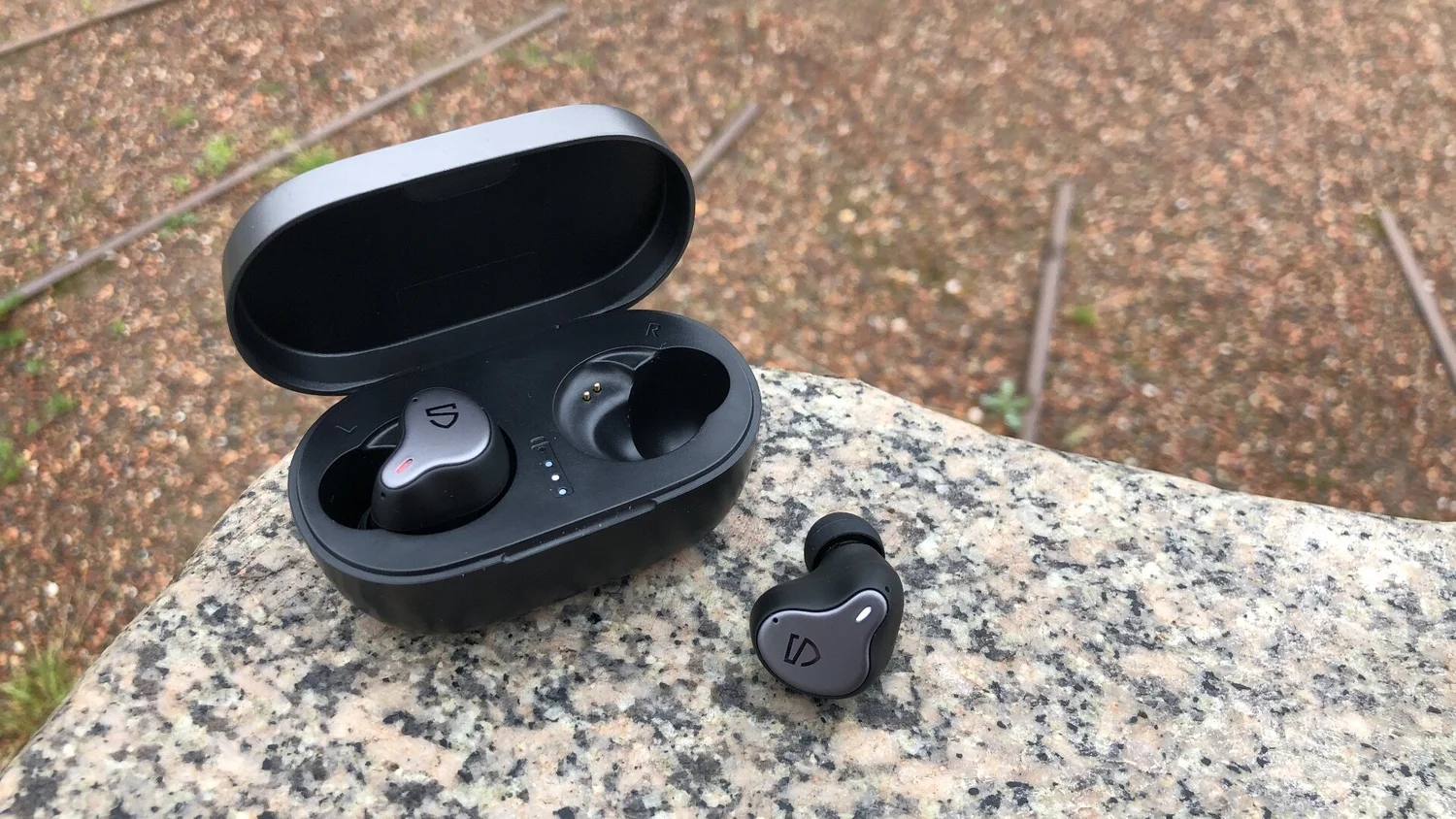 SoundPEATS H1 review: Whoah, that soundstage