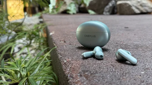 Multiple Earpods Tested: Best Budget Wireless Earphones with Multipoint Connection