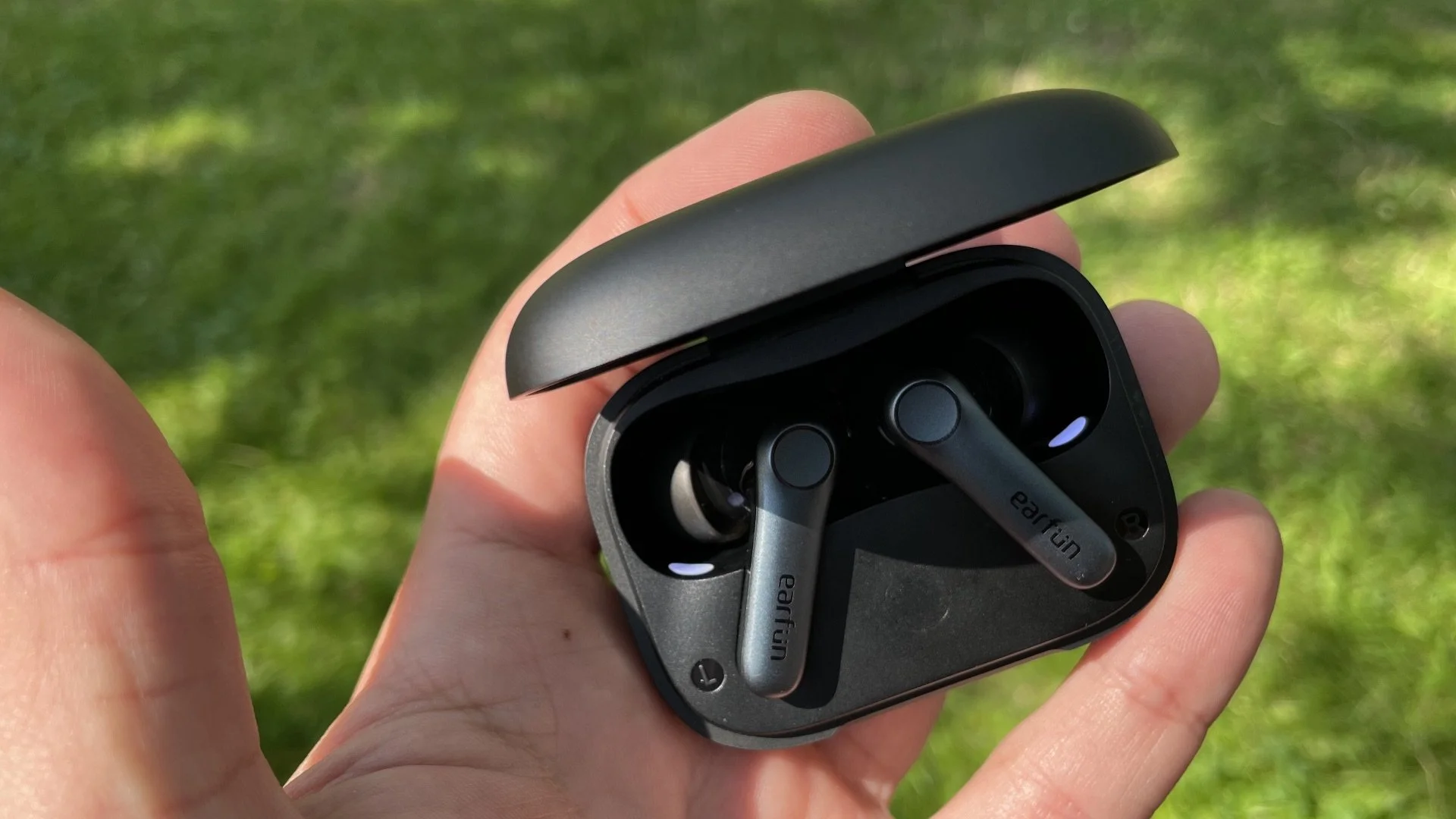 Earbuds Under $100 Cheap Quality Wireless Earbuds Bass Earbuds