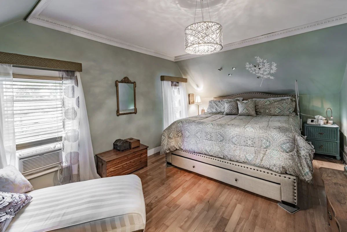 79 County Road 5-136.JPG