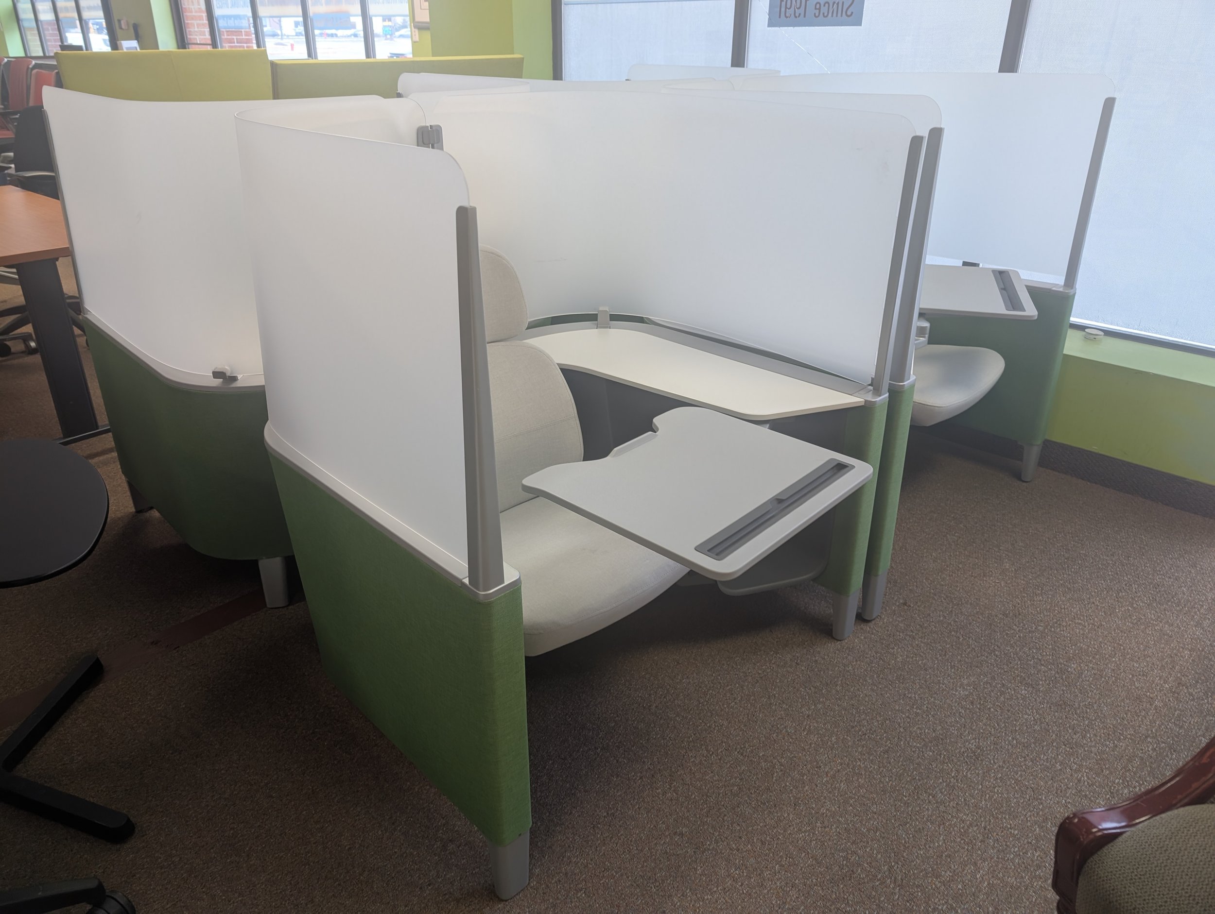 Steelcase Brody WorkLounge Booth 1.jpg