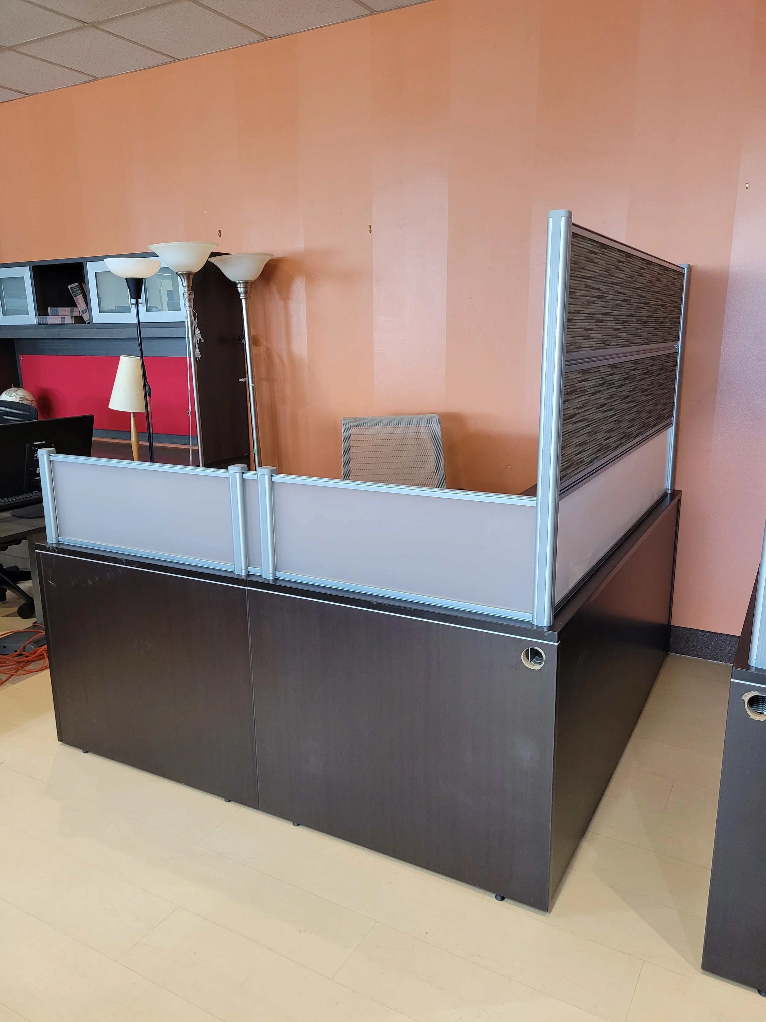 MAP | Corner Desks
