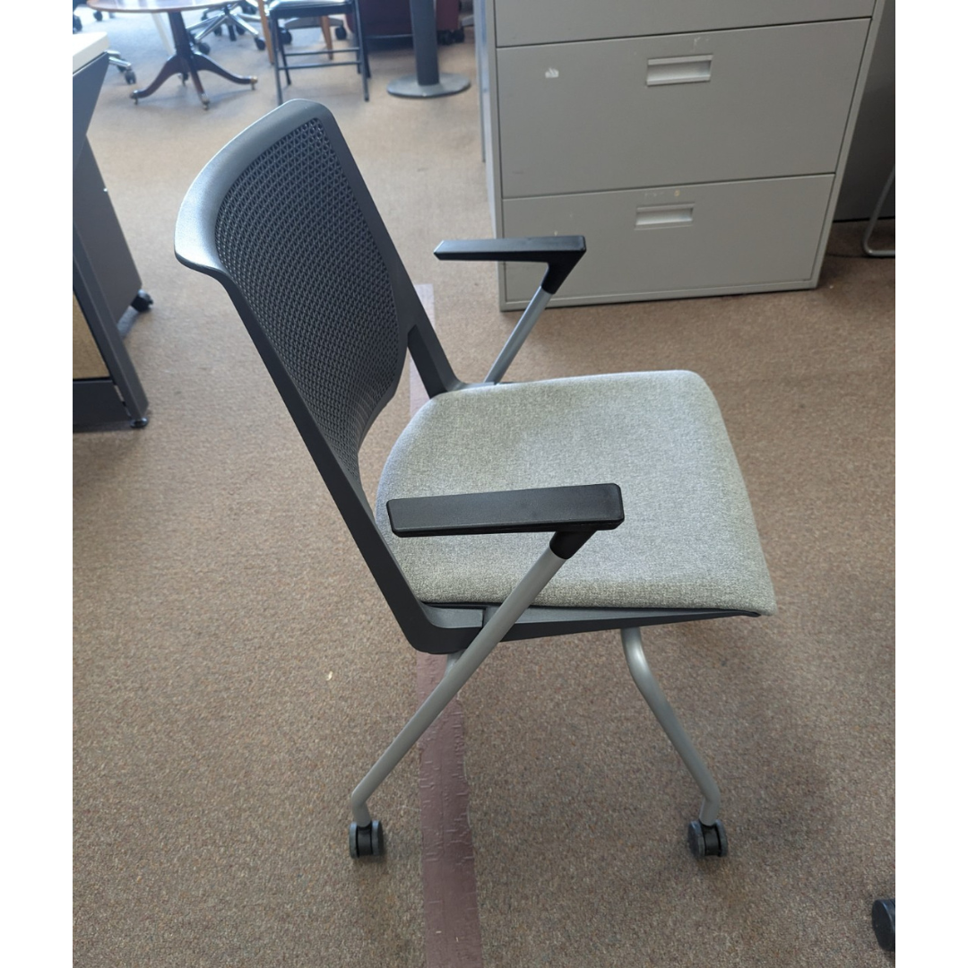 HAWORTH Very Mobile Stackable Arm Chair — MAP Office Furniture New