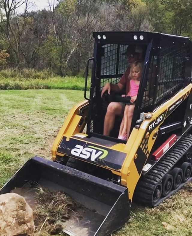 I got some help in the skid loader today