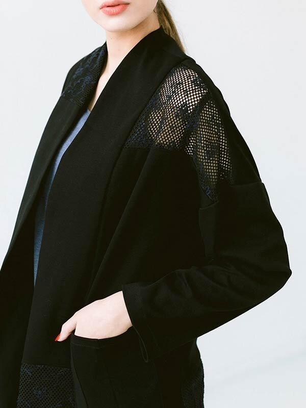 AW20-Aoei-Studio-PATCHWORK-LACE-JACKET.jpg