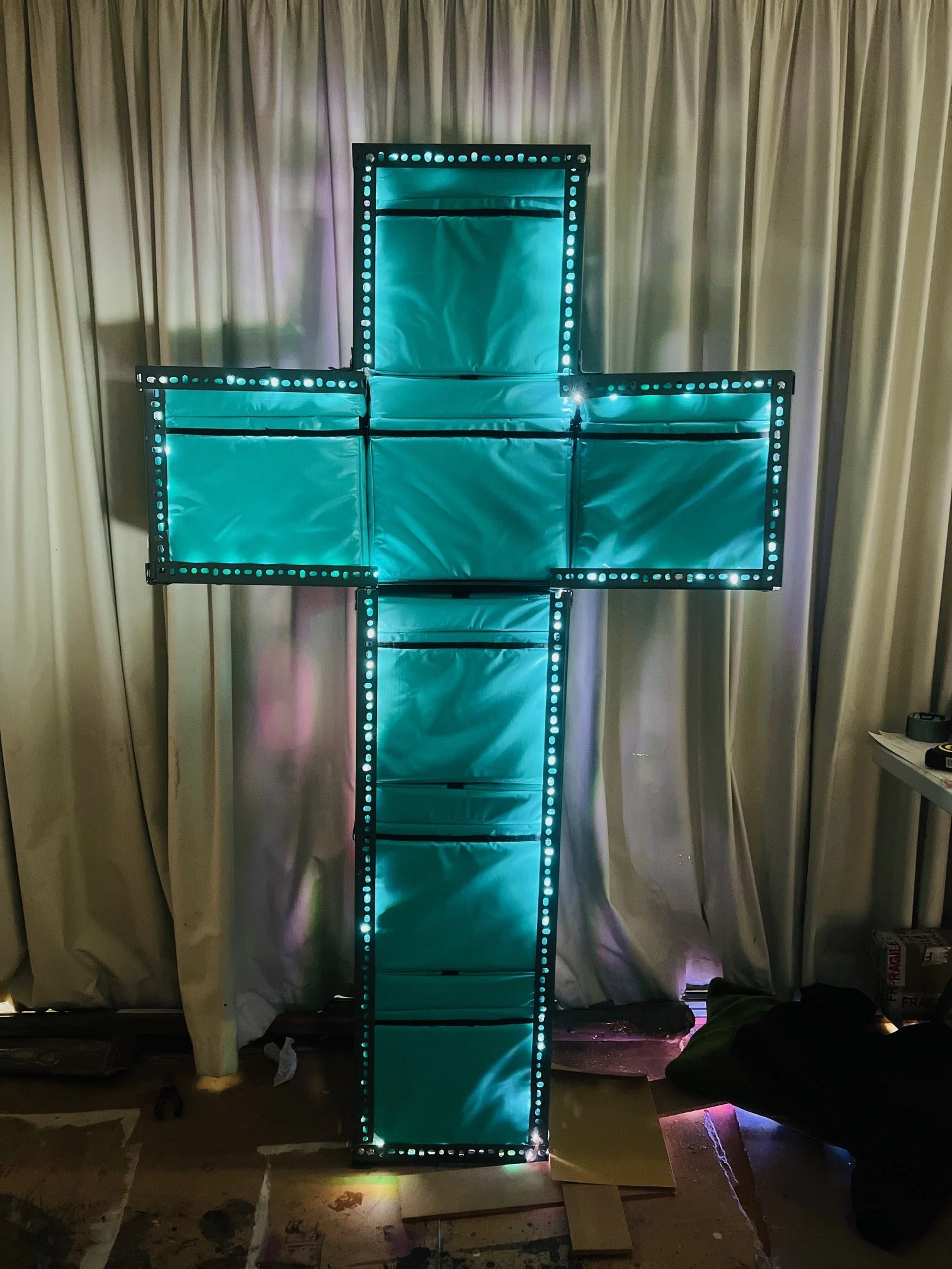 Cross 1.jpg