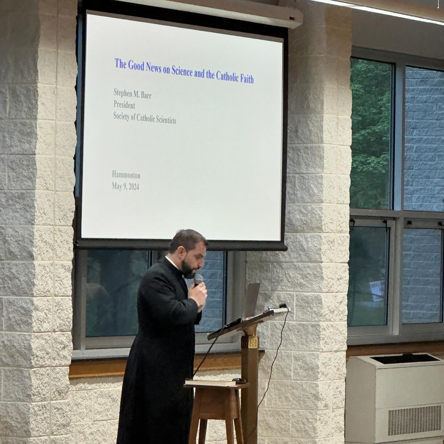 We heard an excellent talk tonight by Dr. Stephen Barr on the good news about Science &amp; the Catholic Faith! Thank you to Fr. Rivera for hosting it! 

#stbridgetuniversityparish #newman #rowancatholic  #service #faithandscience