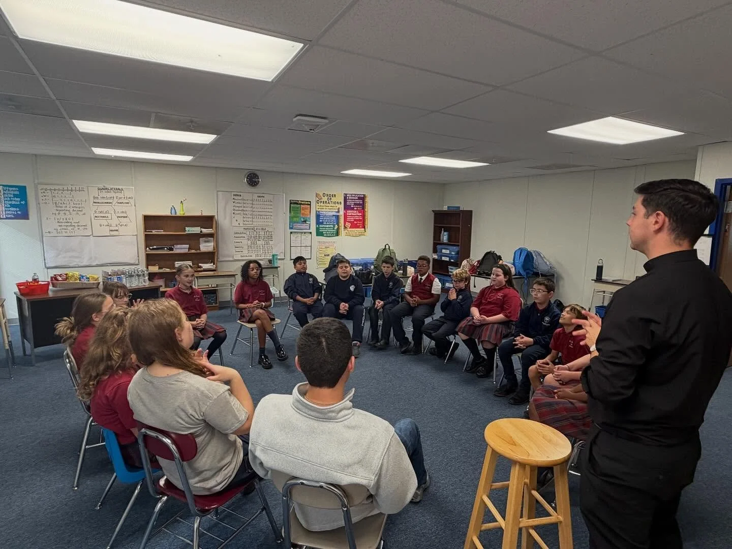 Another fun & faith-filled Big Bro/Big Sis in Faith club meeting today at @stmichaelregional ! We learned about some of our college students’, Fr. Piro’s and Kari’s favorite saints, played a game and ate great snacks! We love ou