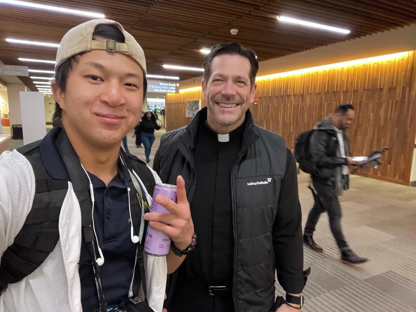 A few pictures of our student&rsquo;s experiences so far of Days 1 &amp; 2 at SEEK! Thank you to @ud_catholic for inviting us to join with you! 

#rowancatholic #rowanuniversity #catholicampusministry #stbridgetuniversityparish #seek2026