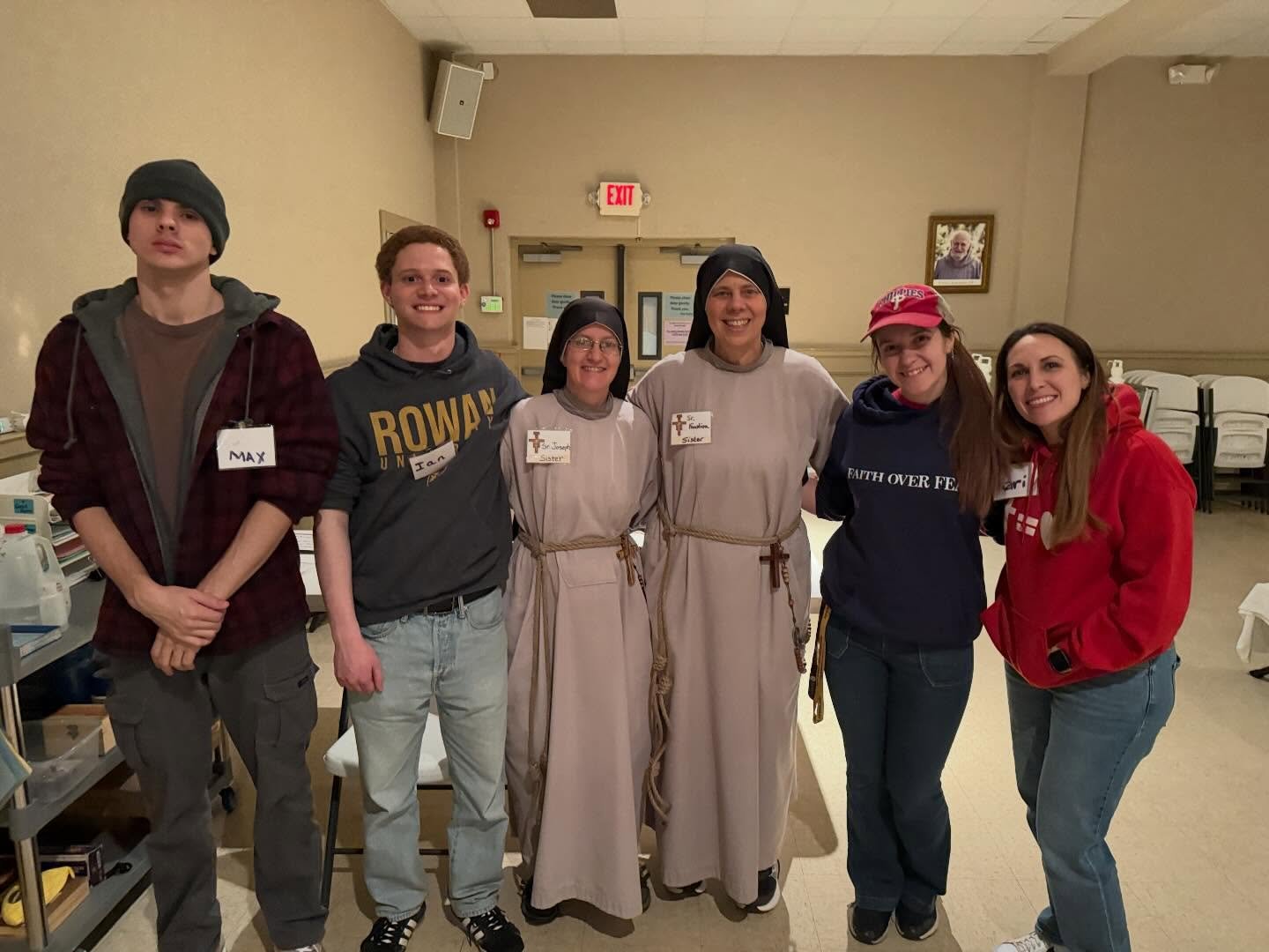 Some of our students were assisting at the night shelter with the CFR Sisters in Atlantic City tonight. It is always a joy to serve, especially with these sisters! 🩶

Please pray for the guests to have a peaceful sleep tonight. 🙏🏻

#rowancatholic 