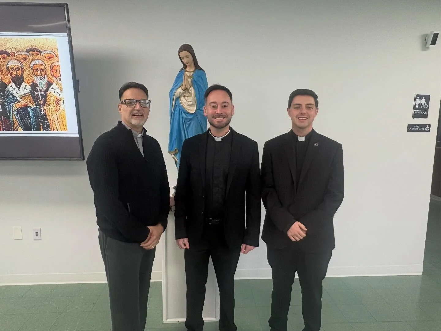 It was a beautiful parish &ldquo;Day of Recollection&rdquo; today. Thank you to Fr. Rossi &amp; Fr. Piro for your wonderful talks &amp; insights. We were truly &ldquo;Up to the Mountaintop with Christ&rdquo;! 

#rowancatholic #catholicampusministry #