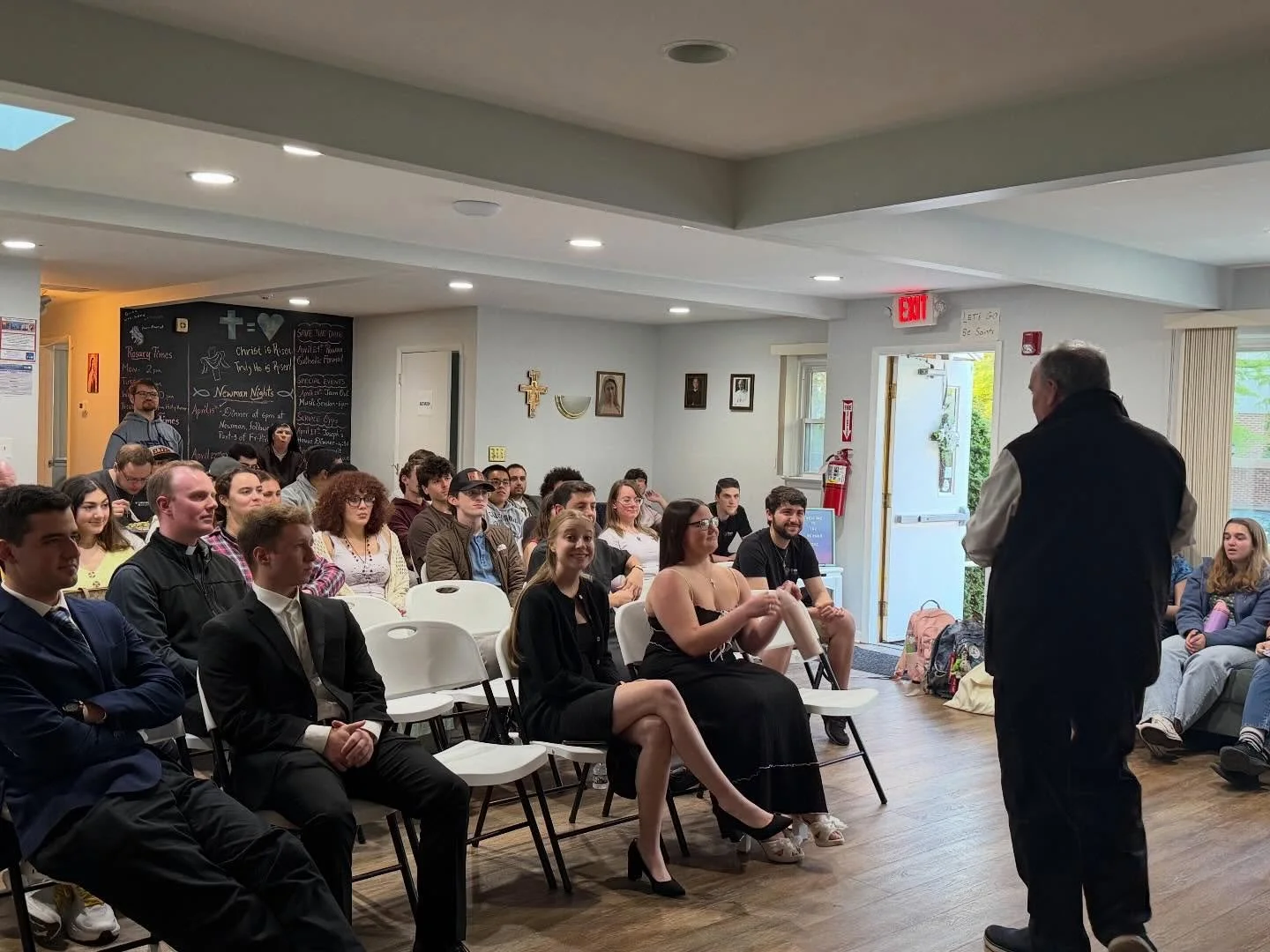 We had a wonderful night with local artist, Brother Mickey McGrath, sharing about his work. He gave a presentation about &ldquo;Migrants as Missionaries of Hope&rdquo;. Thank you Brother Mickey! Also thank you to the Shleweet family for the delicious