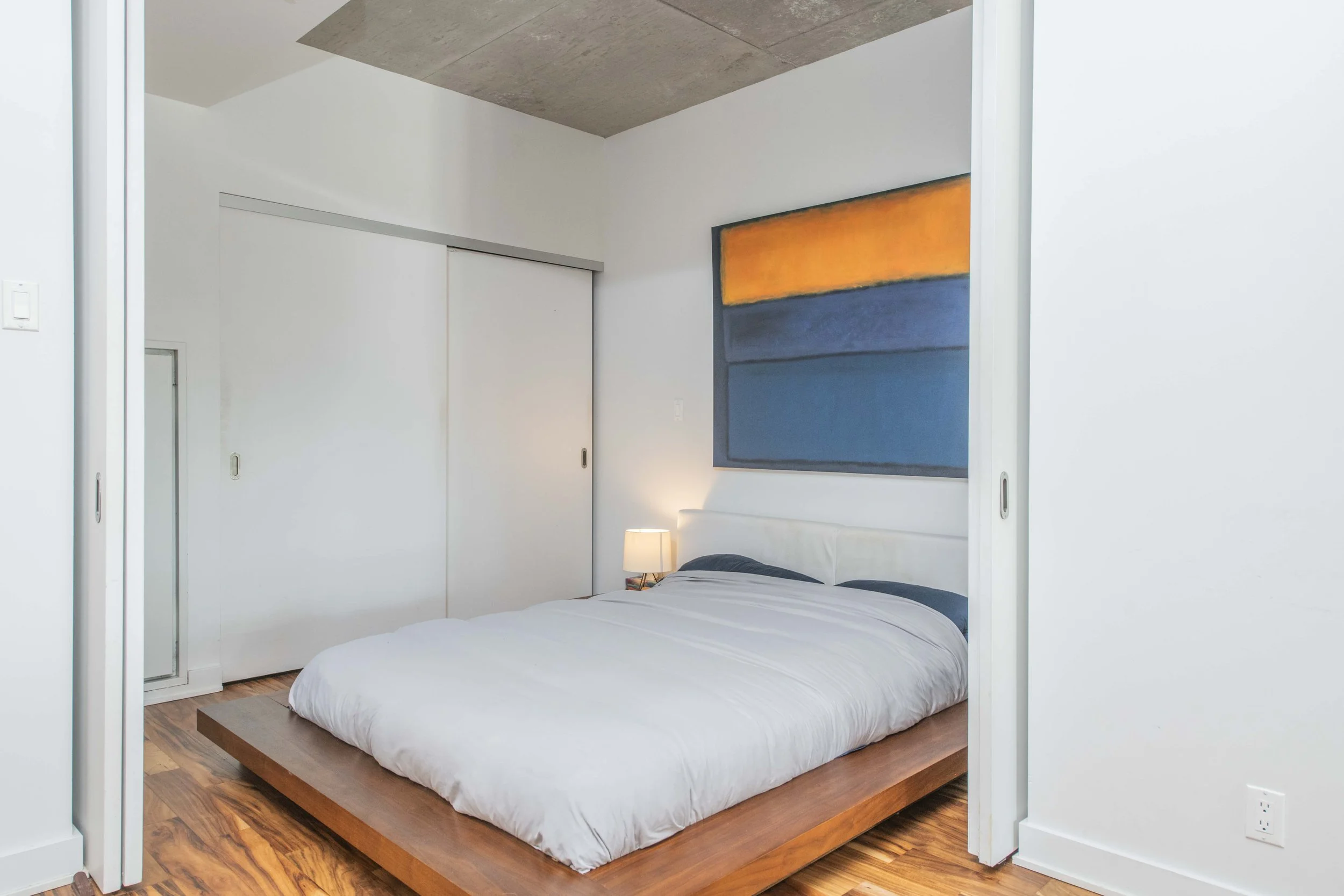 306-360 Mcleod - Grant Real Estate - 014.JPG