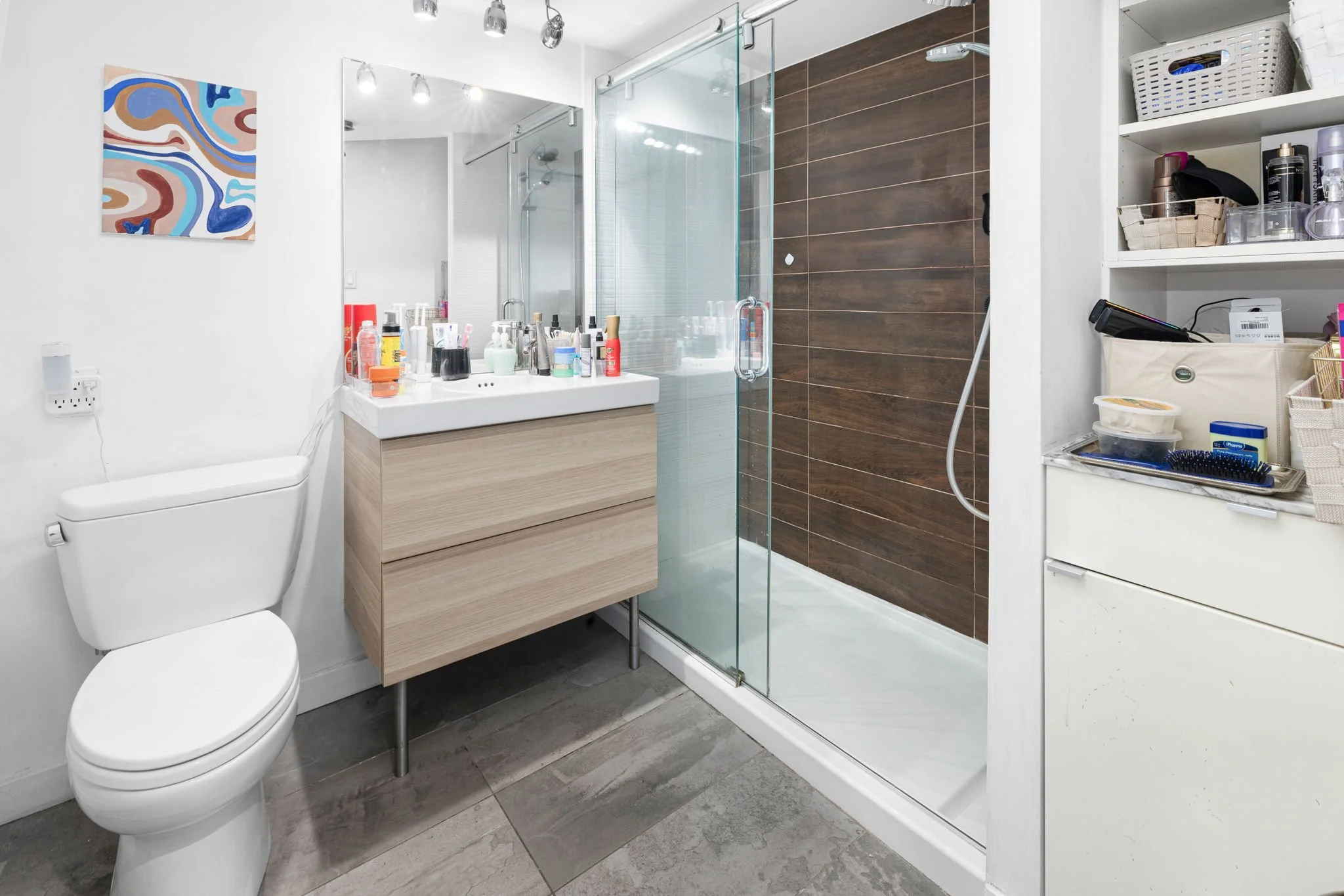 1114-40 Landry - Grant Real Estate - 012.jpg