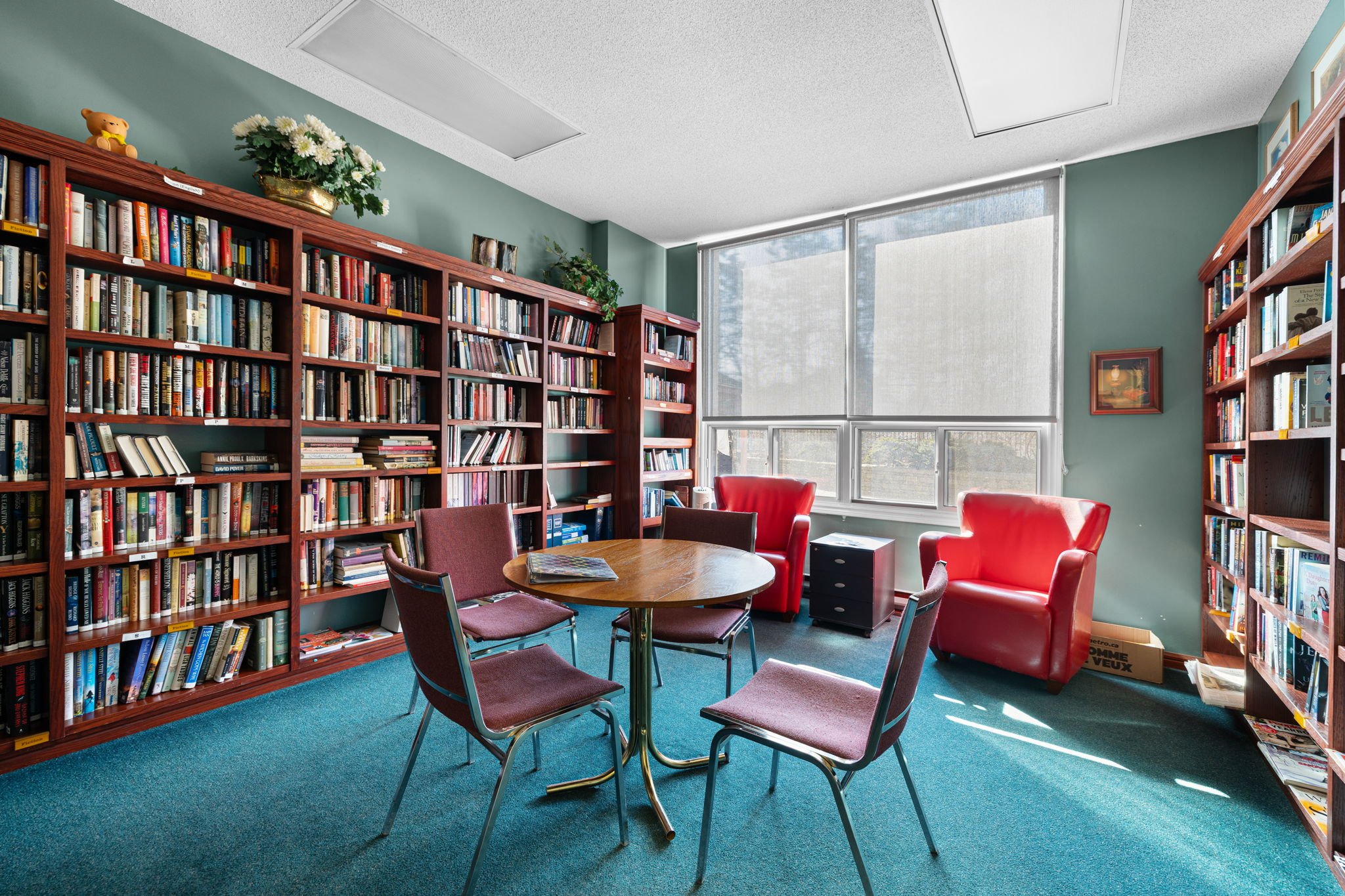 1114-40 Landry - Grant Real Estate - 018.jpg