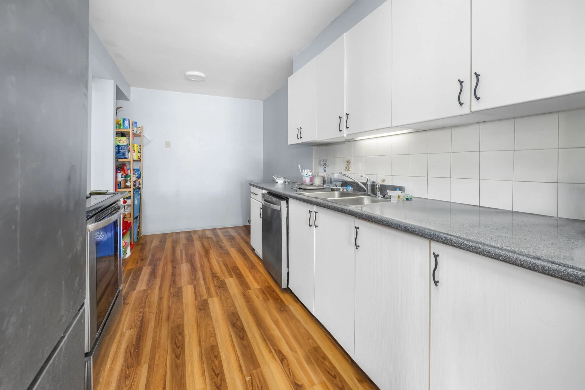 10 E Millrise - Grant Real Estate - 09.jpg