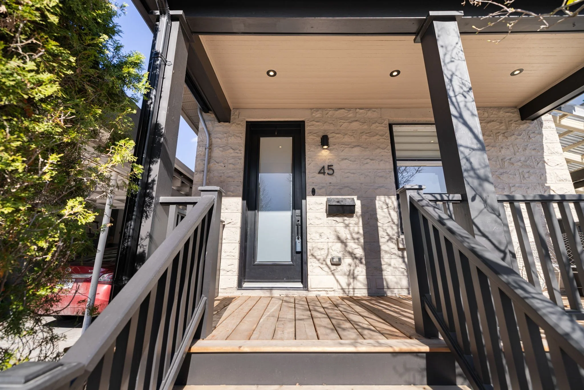 45 Springfield - Grant Real Estate - 02.jpg