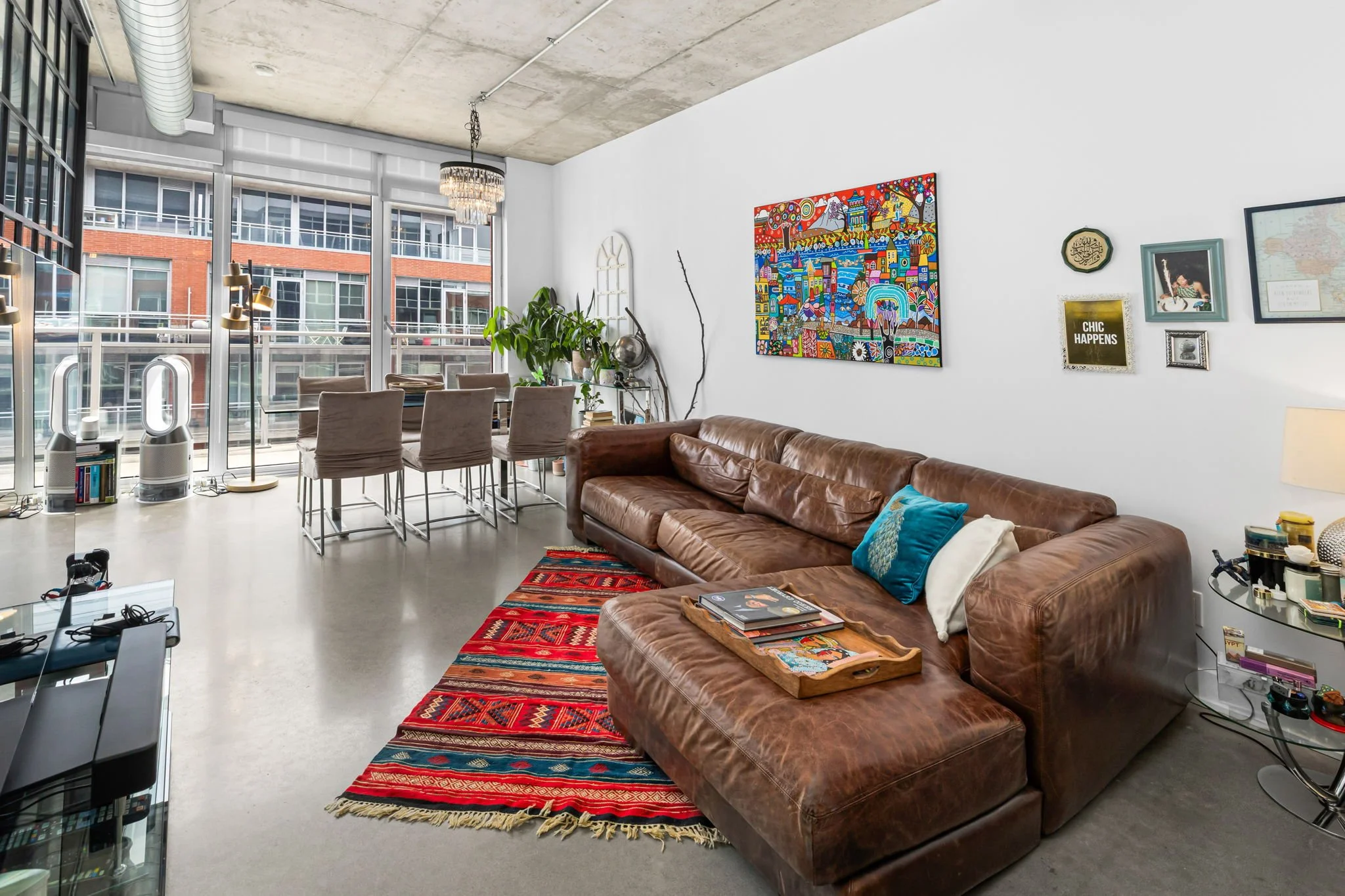 622-349 Mcleod - Grant Real Estate - 011.jpg
