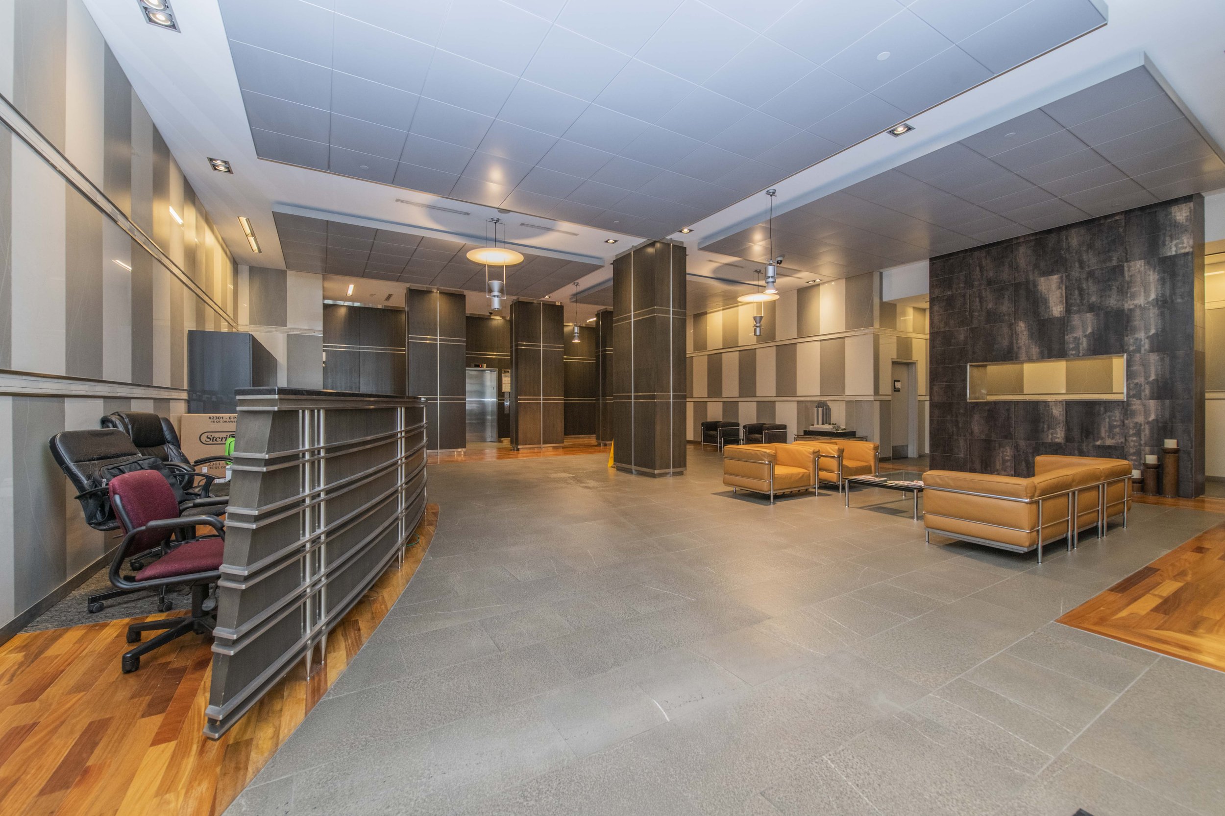 1307-90 George - Grant Real Estate - 03.JPG
