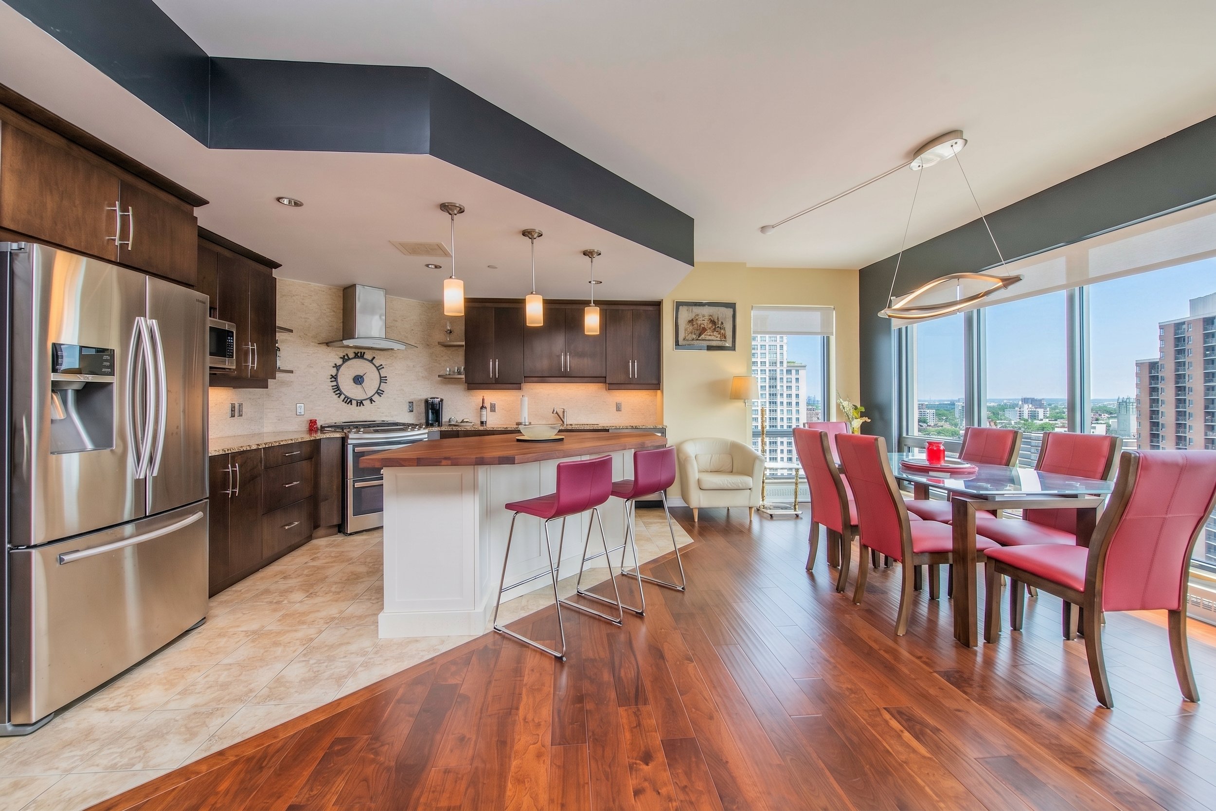 1307-90 George - Grant Real Estate - 06.jpg