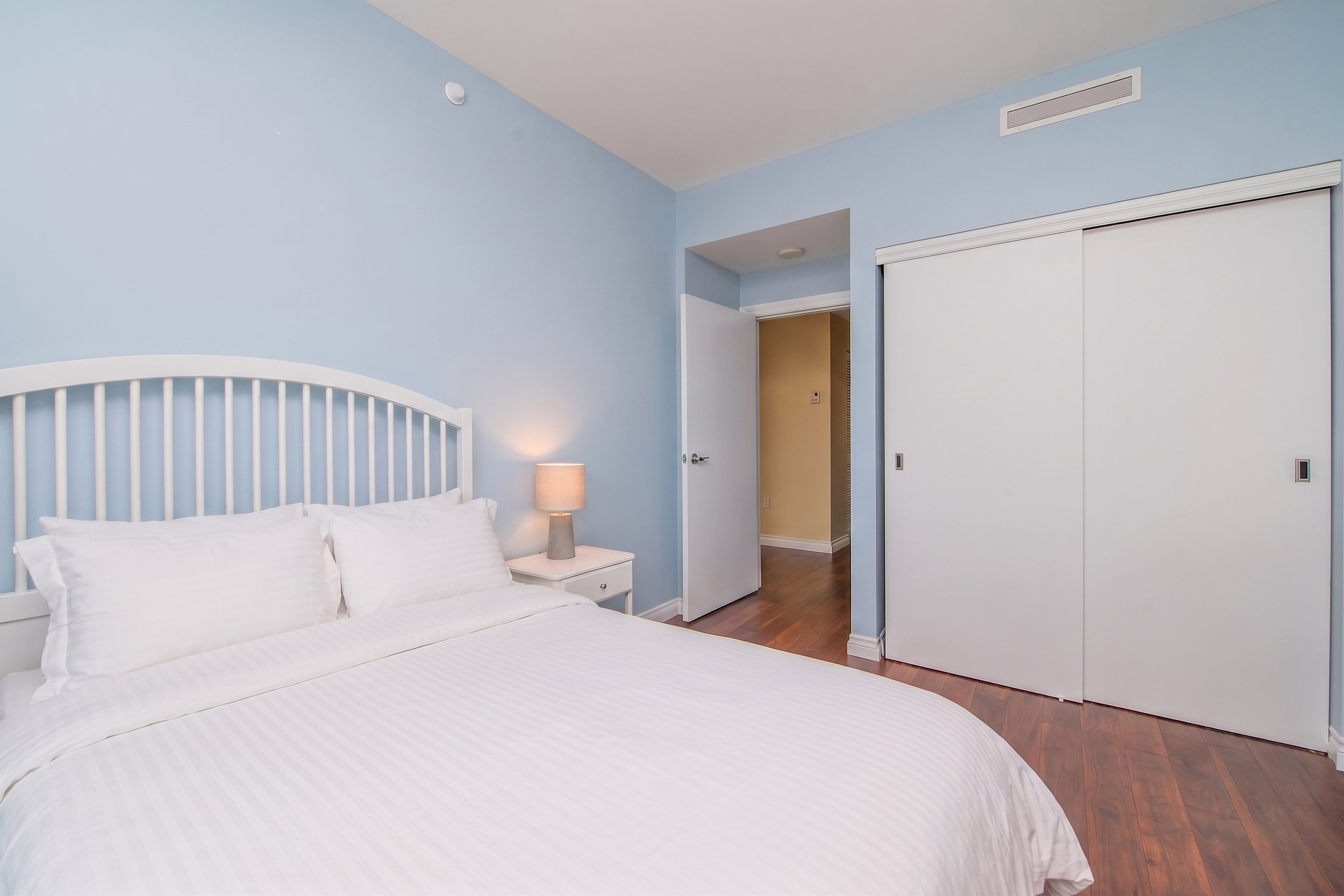 1307-90 George - Grant Real Estate - 017.jpg
