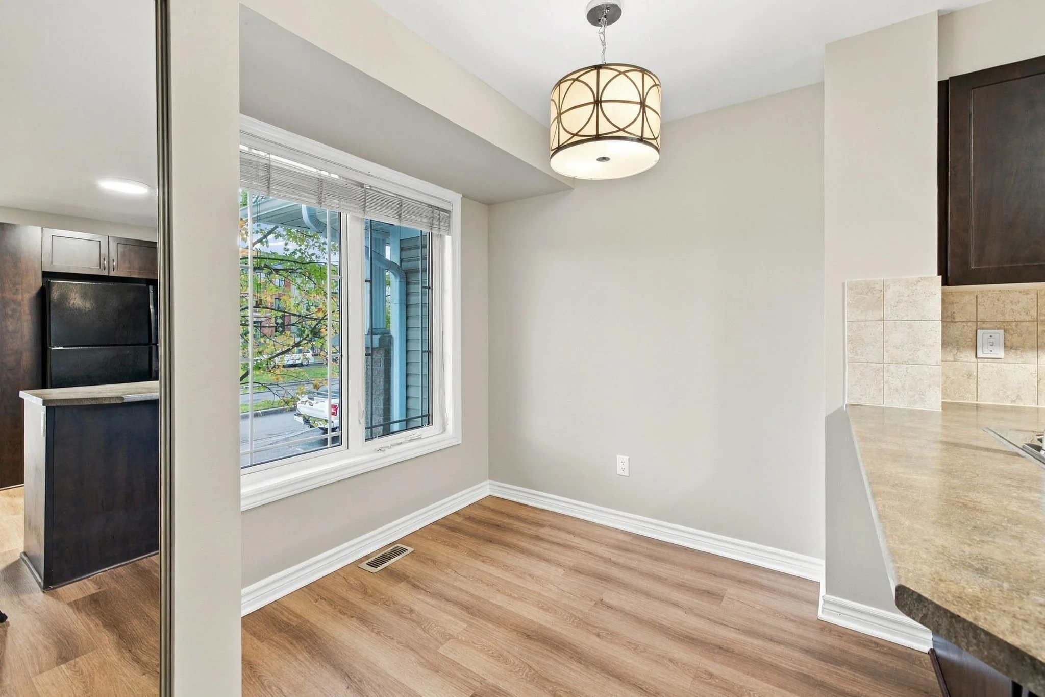 668 A Chapman Mills - GRE - 05.jpg