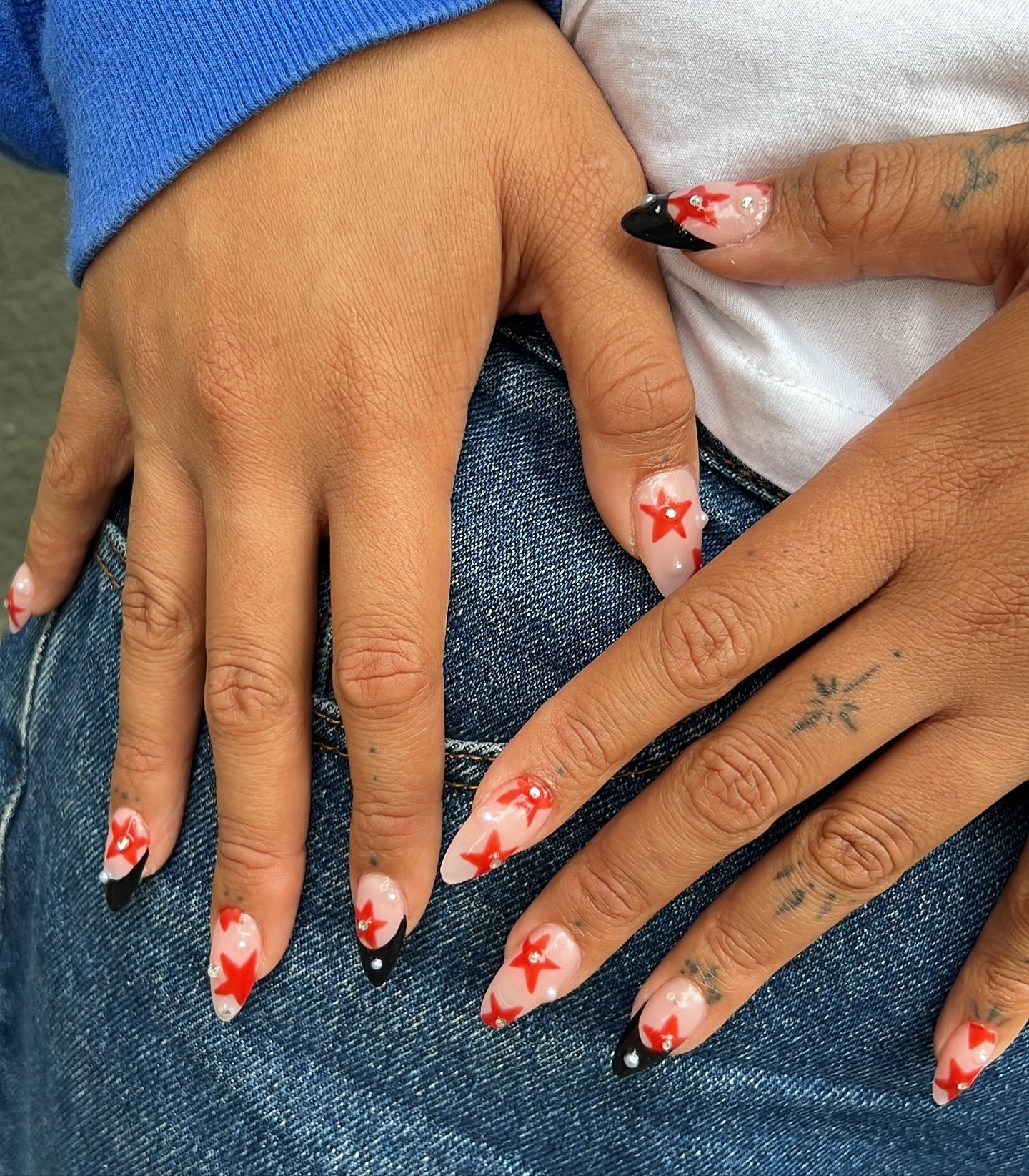⭐️⭐️⭐️⭐️⭐️

#nails #nail #yvr #yvrnails #yvrnailtech #nailtech #nailtechnician #vancouver #vancouvernails #vancity #vancitynails #gelx #nailinspo #nailartist #naildesign #nailstagram #apres #apresgelx #camznailz #camzmakeup